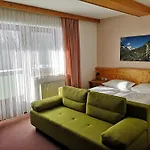 Otel Rupertihaus Heiligenblut