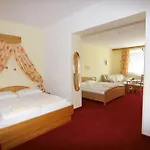 Rupertihaus Otel